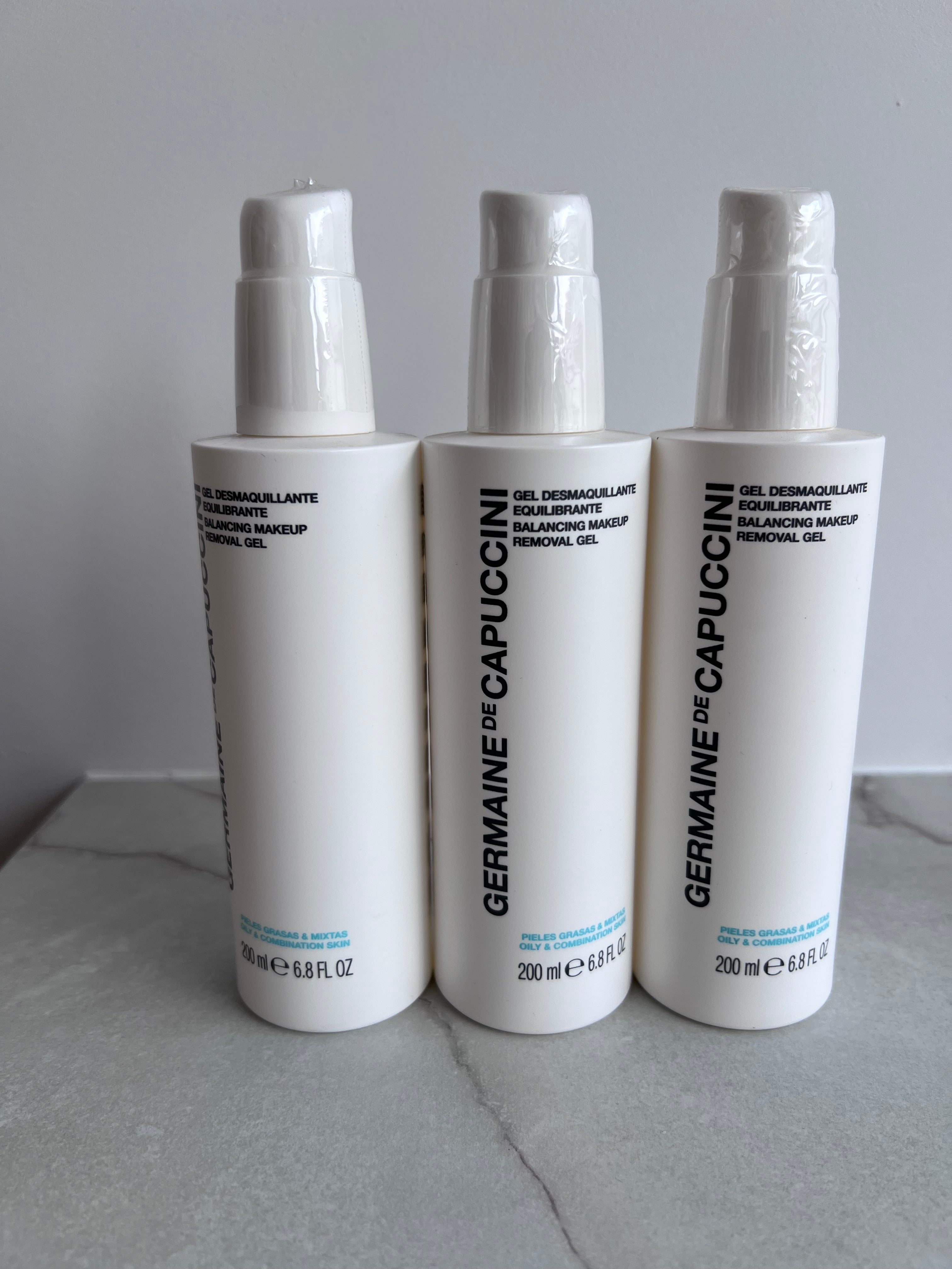 15. 3x Balancing Make-Up Removal Gel - Reinigingsgel (gemengde/vette huid)